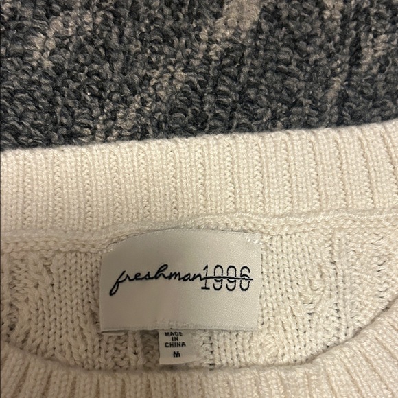Easter NWT Freshmaneeêe Cable Knit Sweater - Cream - Picture 2 of 9